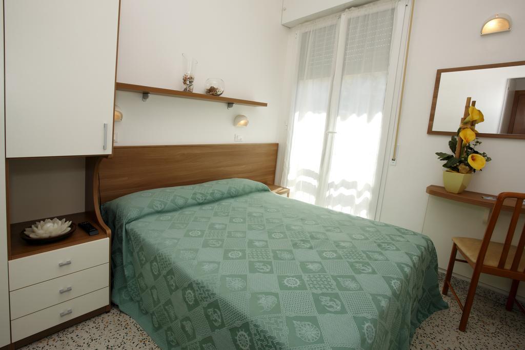 Hotel Vannini Rimini Rum bild