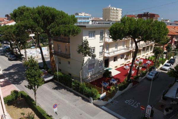 Hotel Vannini Rimini Exteriör bild